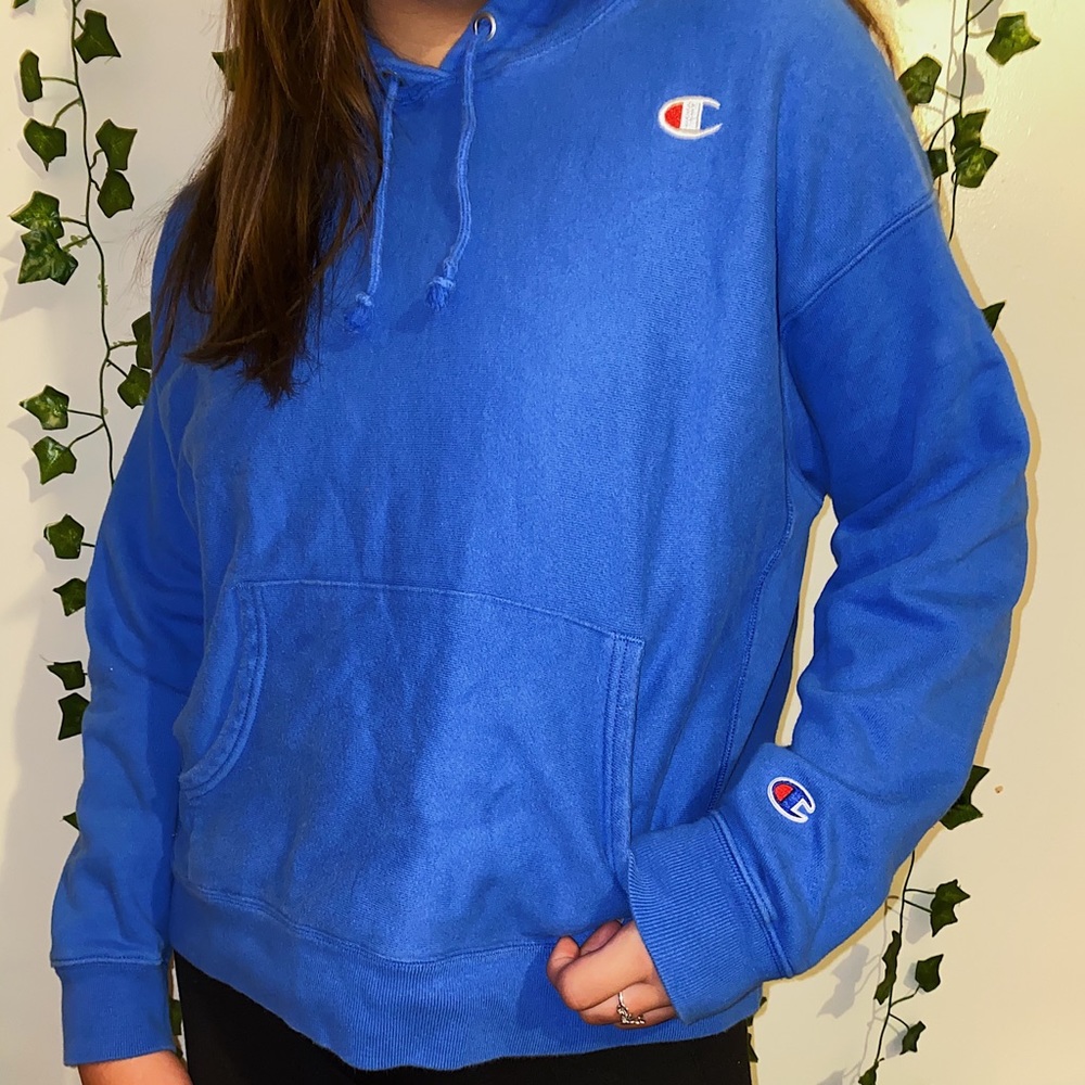 blue champion hoodie